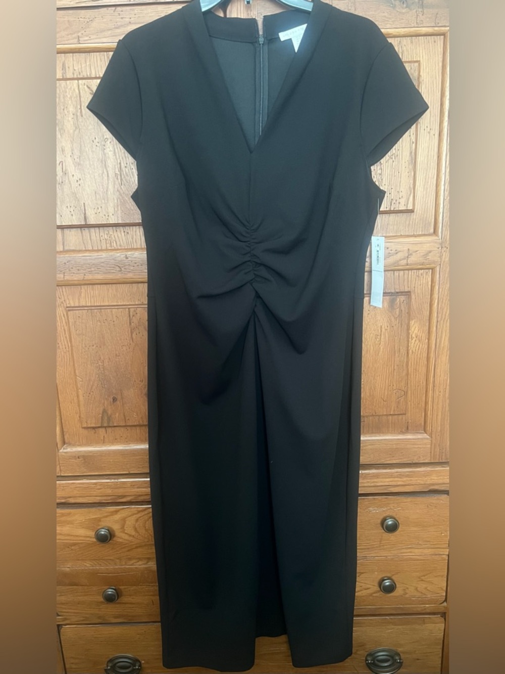 London Times Black Ruched V-Neck Midi Dress